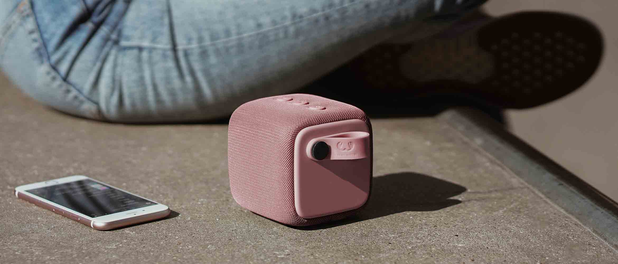 Bluetooth Speakers

Connect your phone to the wireless speaker via Bluetooth and enjoy your favourite music anytime, anywhere.